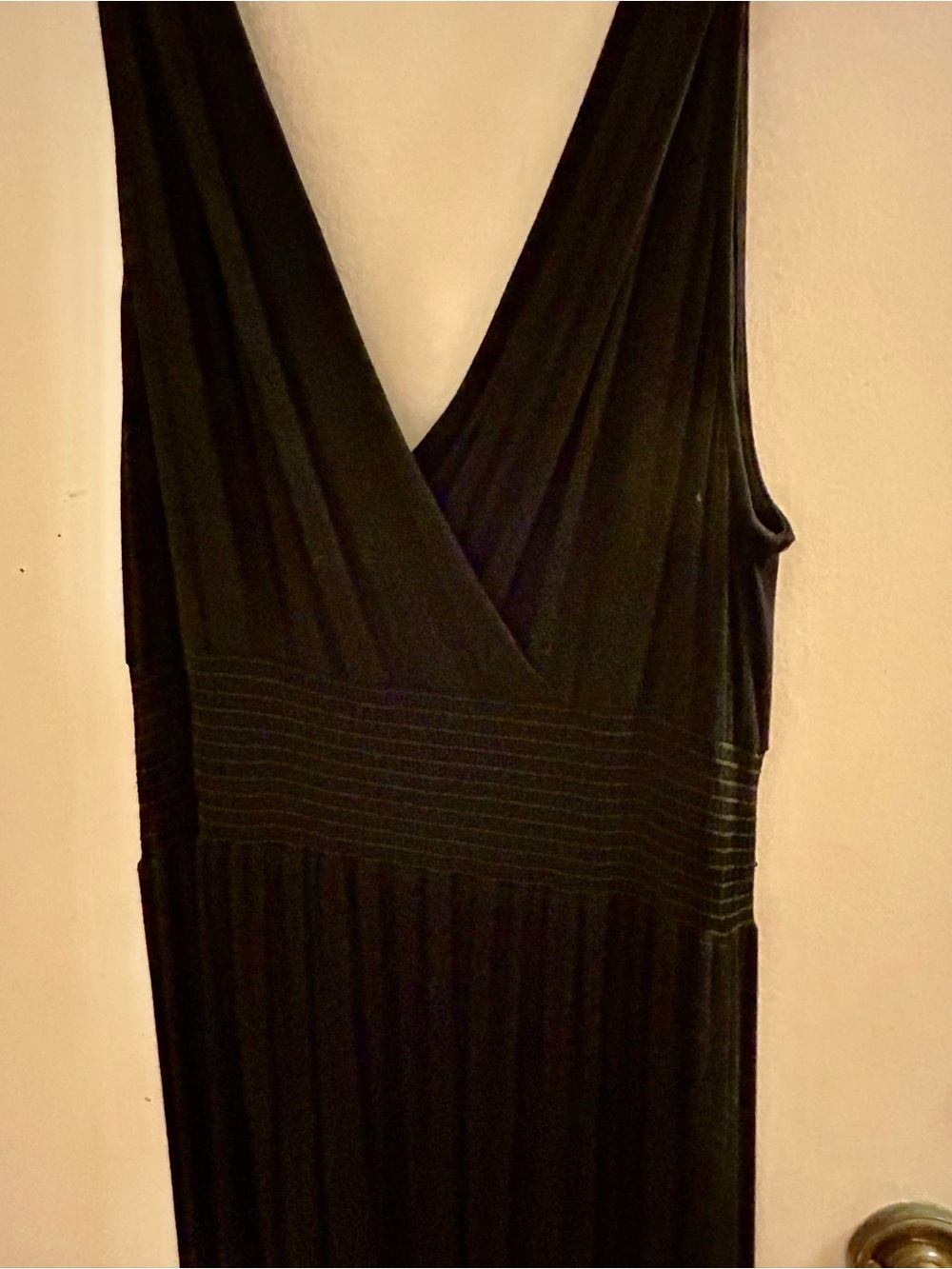 Roller Coaster Classic Black Sleeveless Maxi Dress - Picture 2 of 2
